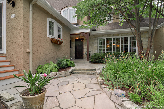 542 Deerpath Rd, Glen Ellyn, IL 60137 photo 1