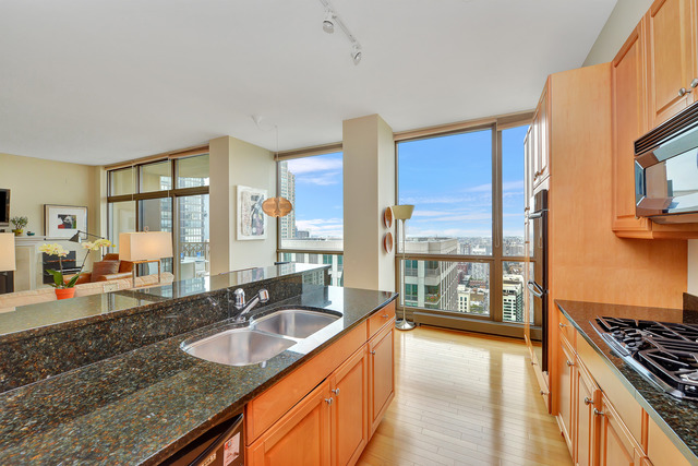 21 E Huron St #3902, Chicago, IL 60611 photo 6