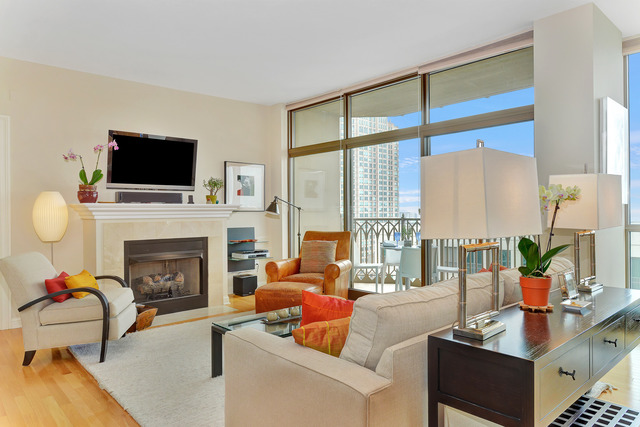 21 E Huron St #3902, Chicago, IL 60611 photo 3