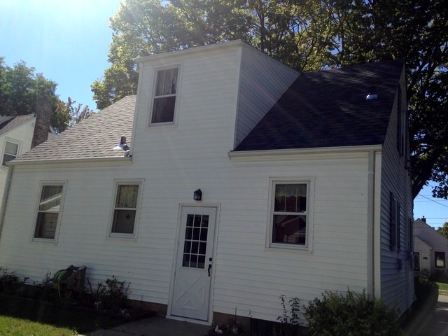 1046 State St, Ottawa, IL 61350 photo 5