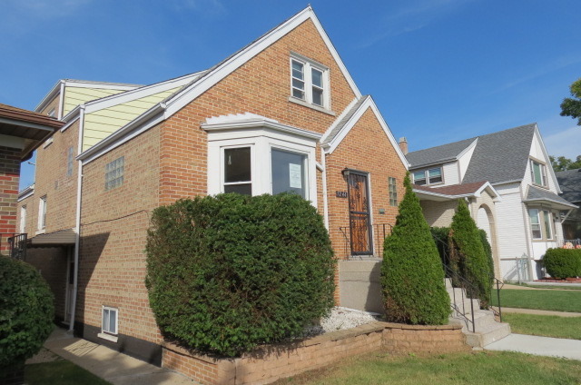 5244 S Kilpatrick Ave, Chicago, IL 60632 photo 3