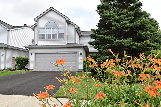 1160 Longford Rd, Bartlett, IL 60103 photo 2