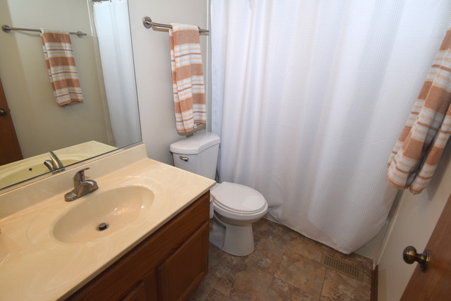 1160 Longford Rd, Bartlett, IL 60103 photo 21