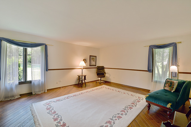 21700 W Hidden Valley Dr, Lake Zurich, IL 60047 photo 13