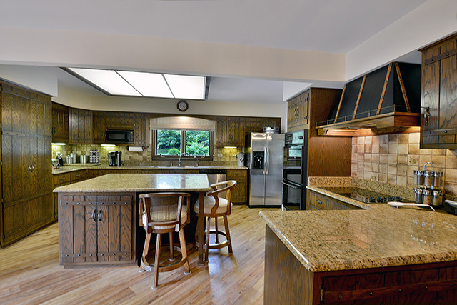 21700 W Hidden Valley Dr, Lake Zurich, IL 60047 photo 8