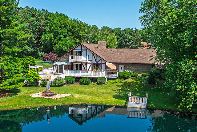 21700 W Hidden Valley Dr, Lake Zurich, IL 60047 photo 3