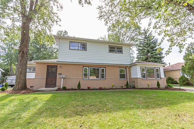 675 Illinois Blvd, Hoffman Estates, IL 60169 photo 1
