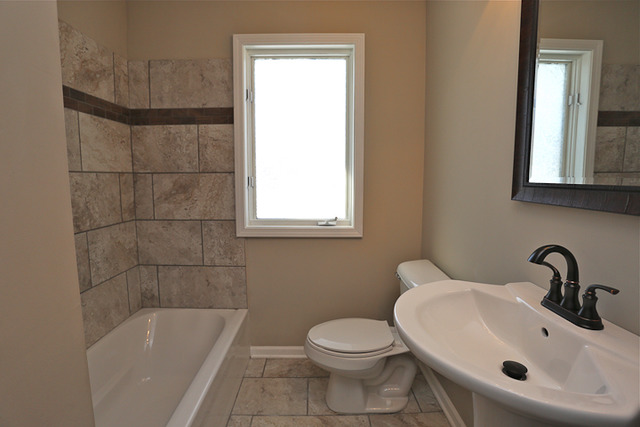 512 N Rush St, Itasca, IL 60143 photo 4