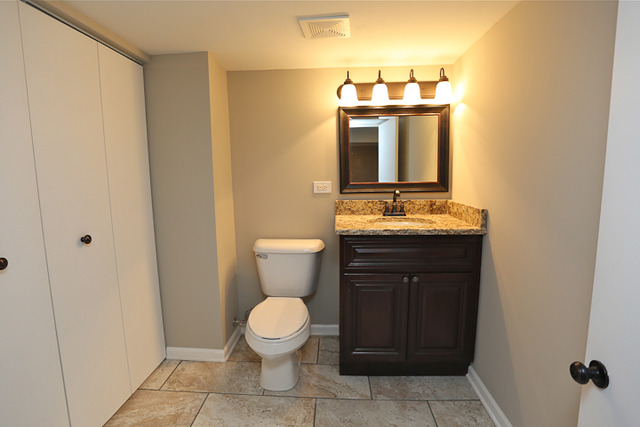 512 N Rush St, Itasca, IL 60143 photo 12