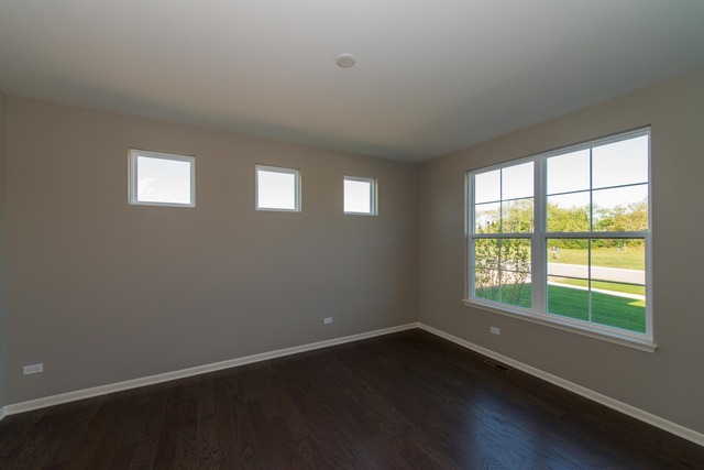 4353 Rudyard Kipling Rd, Elgin, IL 60124 photo 2