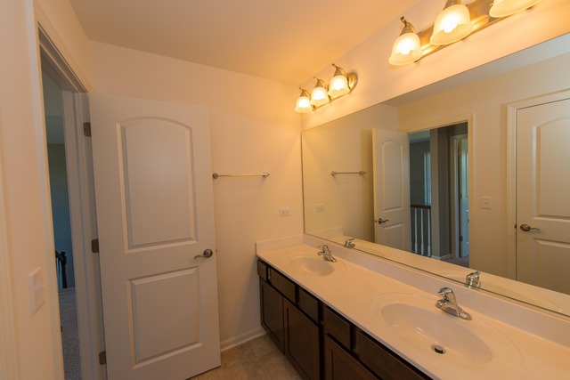 4353 Rudyard Kipling Rd, Elgin, IL 60124 photo 12