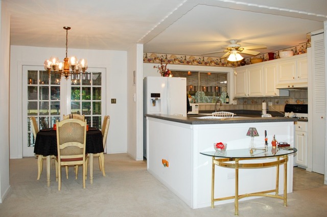21 Schoenbeck Rd, Wheeling, IL 60090 photo 4
