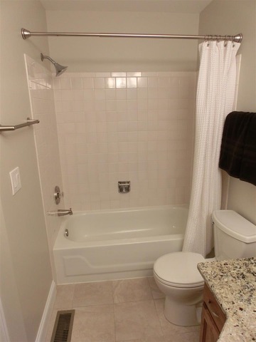 1408 Tulip Ct #a1, Wheeling, IL 60090 photo 7