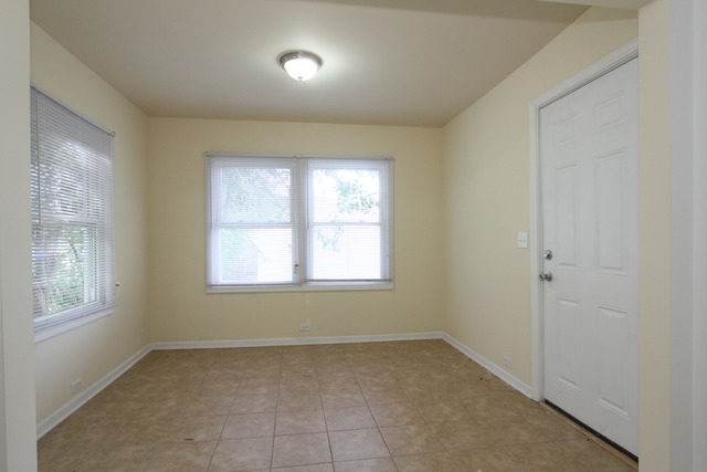 3712 W 85th Pl, Chicago, IL 60652 photo 7