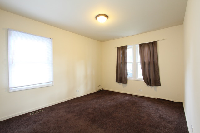 3712 W 85th Pl, Chicago, IL 60652 photo 9