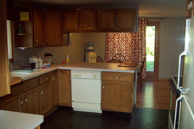 610 N Jackson St, Morrison, IL 61270 photo 4