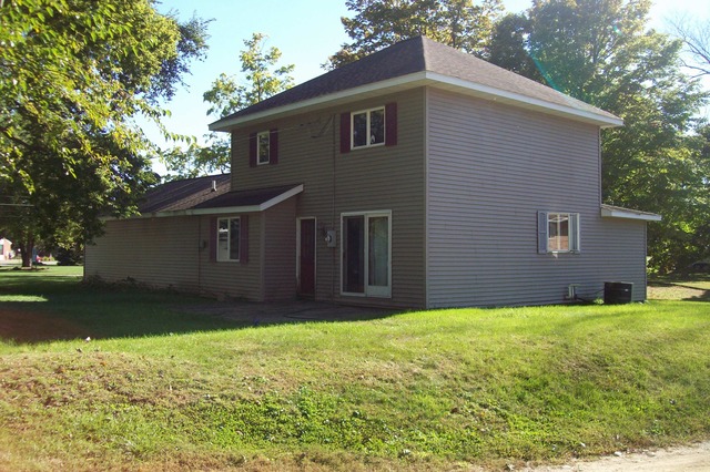 610 N Jackson St, Morrison, IL 61270 photo 10