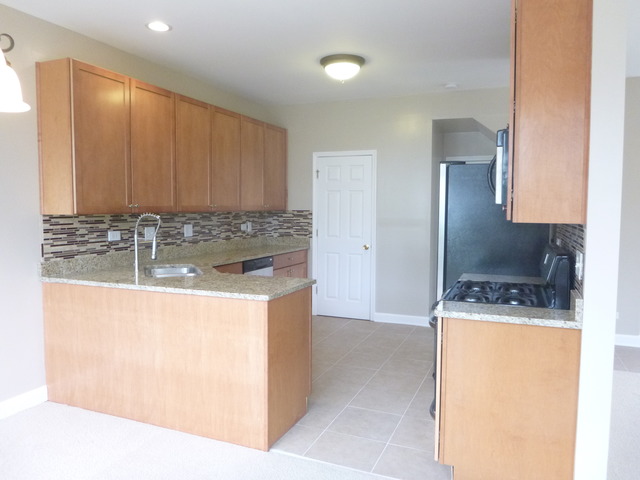 2610 Pondview Dr, Algonquin, IL 60102 photo 7