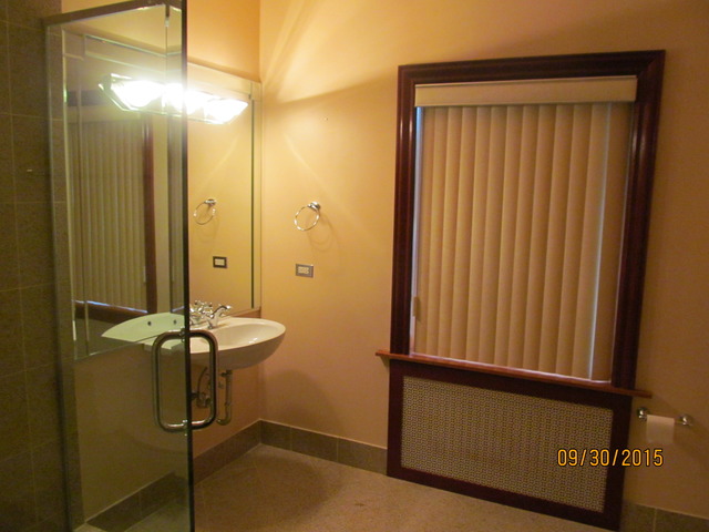 8401 S Michigan Ave, Chicago, IL 60619 photo 8