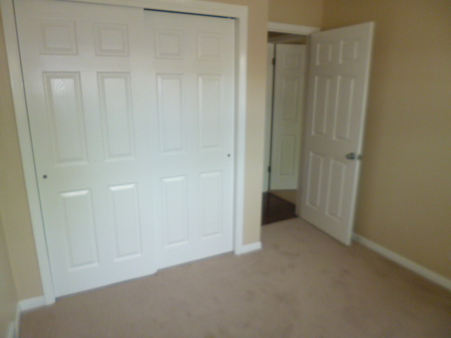 2023 Robert St, Aurora, IL 60506 photo 13