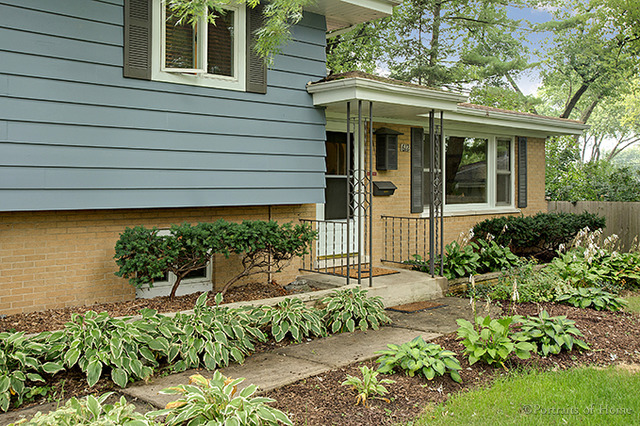 612 Ranch Rd, Wheaton, IL 60187 photo 2