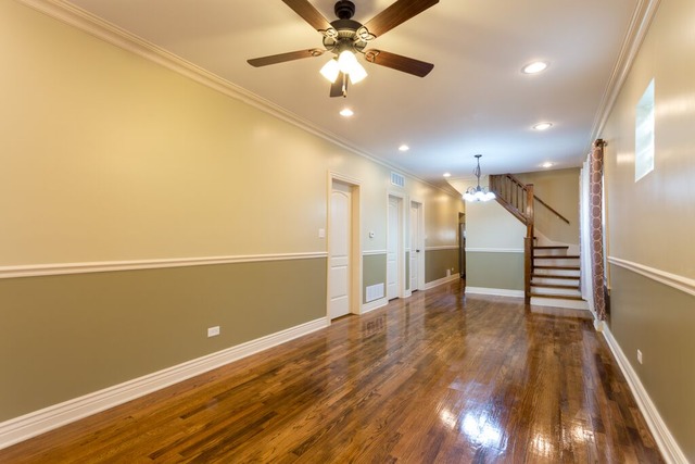 5545 S Mozart St, Chicago, IL 60629 photo 2