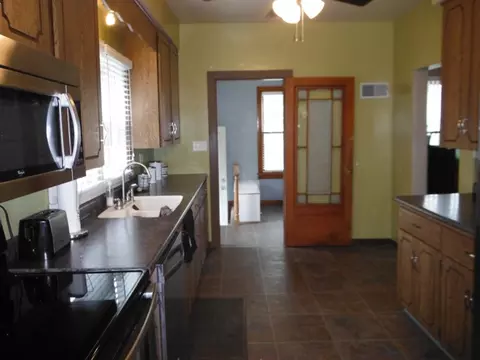 107 N 2nd St, Cherry, IL 61317 photo 2