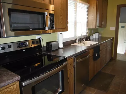 107 N 2nd St, Cherry, IL 61317 photo 3