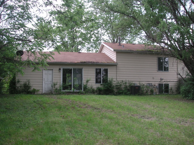 3550 Marseilles Ln, Hazel Crest, IL 60429 photo 2