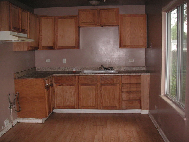 3550 Marseilles Ln, Hazel Crest, IL 60429 photo 3