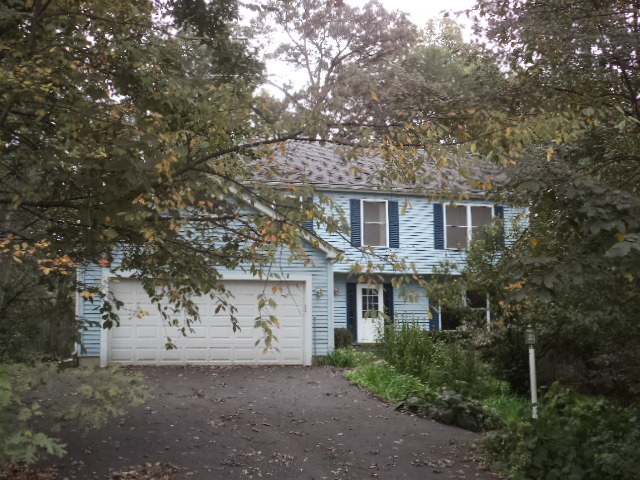3874 Silver Fox Dr, Belvidere, IL 61008 photo 2