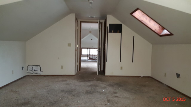339 Elm St, Elgin, IL 60123 photo 10