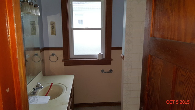 339 Elm St, Elgin, IL 60123 photo 11