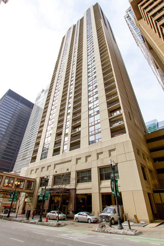 200 N Dearborn St #1505, Chicago, IL 60601 photo 1