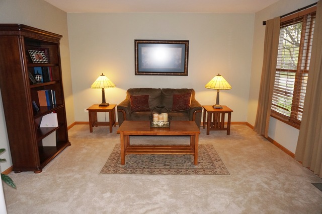 2022 Gleneagle Dr, Plainfield, IL 60586 photo 4