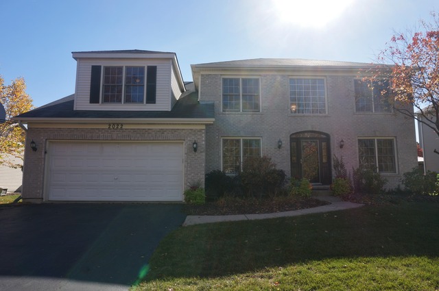 2022 Gleneagle Dr, Plainfield, IL 60586 photo 1