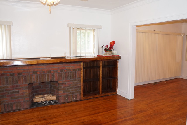 1322 Adams St, North Chicago, IL 60064 photo 3