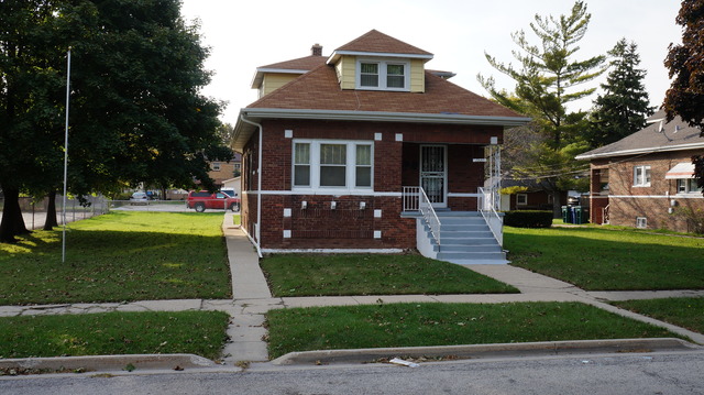 1322 Adams St, North Chicago, IL 60064 photo 2