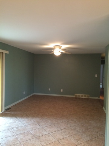 361 Independence Dr, Aurora, IL 60506 photo 9