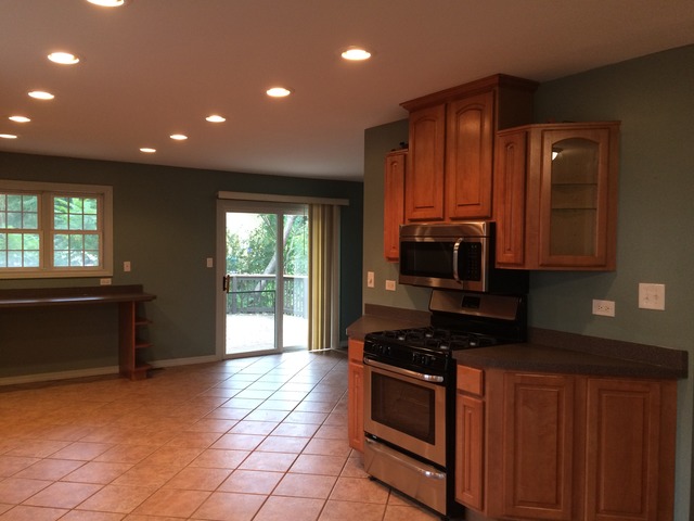 361 Independence Dr, Aurora, IL 60506 photo 5