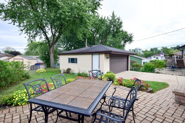 227 S Circle Dr, Addison, IL 60101 photo 22