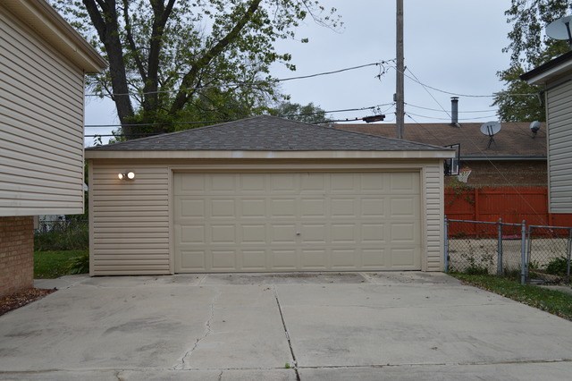 1014 Blouin Dr, Dolton, IL 60419 photo 16