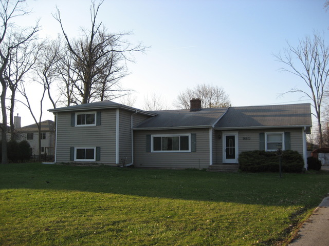 980 E Crest Ave, Addison, IL 60101 photo 3