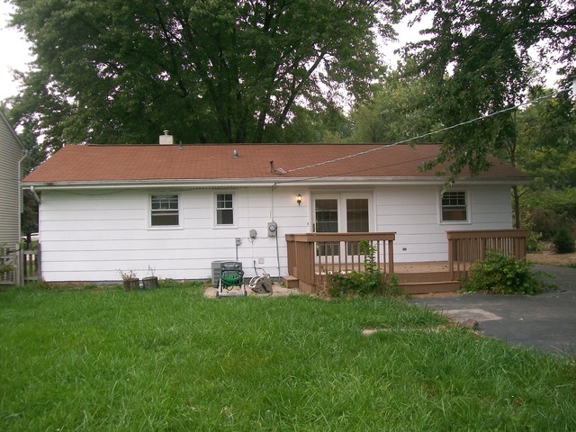 1912 Beach Rd, Mchenry, IL 60050 photo 8