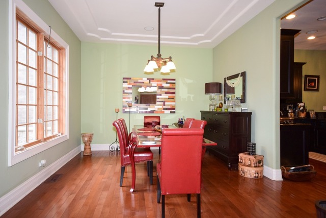 801 E Oakwood Blvd, Chicago, IL 60653 photo 12