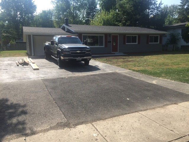 9 Durango Rd, Montgomery, IL 60538 photo 1