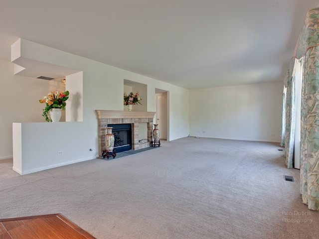 30 Versailles Ct, Wheeling, IL 60090 photo 10