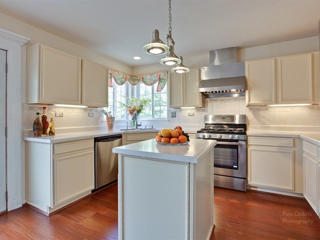 30 Versailles Ct, Wheeling, IL 60090 photo 8