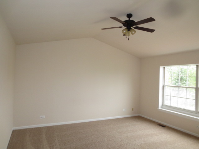 1330 Paddock Dr, Wheeling, IL 60090 photo 16