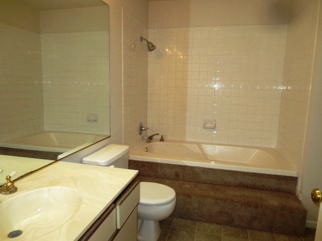 1330 Paddock Dr, Wheeling, IL 60090 photo 19